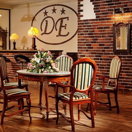 Dworek Emilli Wieliczka Ngoại thất bức ảnh
