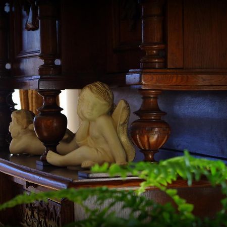 Dworek Emilli Wieliczka Ngoại thất bức ảnh