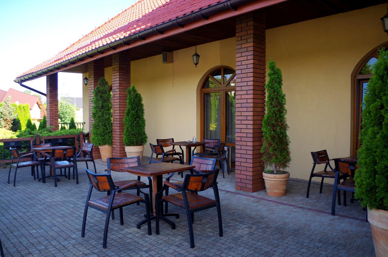 Dworek Emilli Wieliczka Ngoại thất bức ảnh